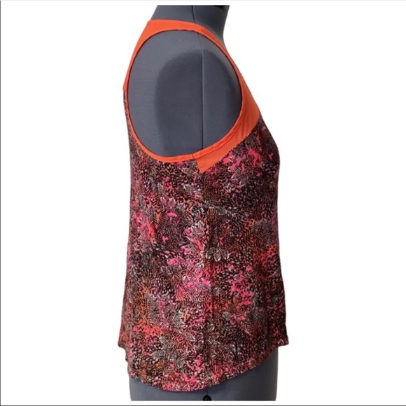 Top - Picture 4 of 7